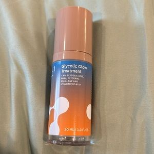 fig 1 Glycolic Glow Treatment